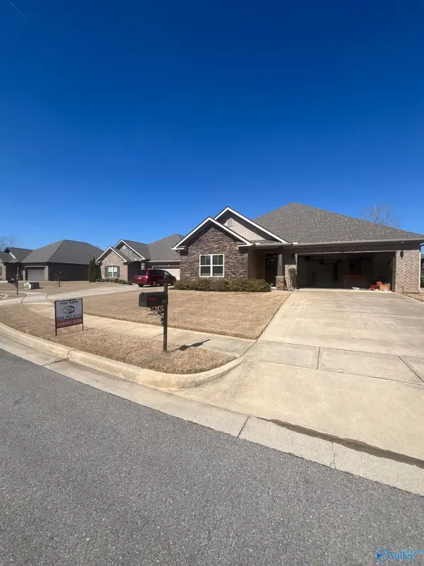 2436 Hobbstone Circle Sw, Huntsville, AL 35803