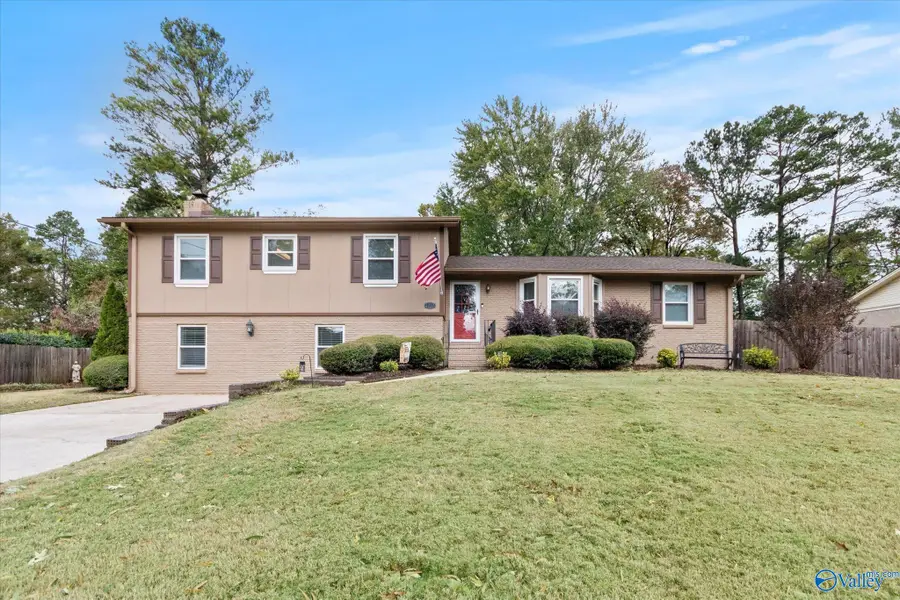 1217 Briar Hollow Trail, Huntsville, AL 35802 - #2