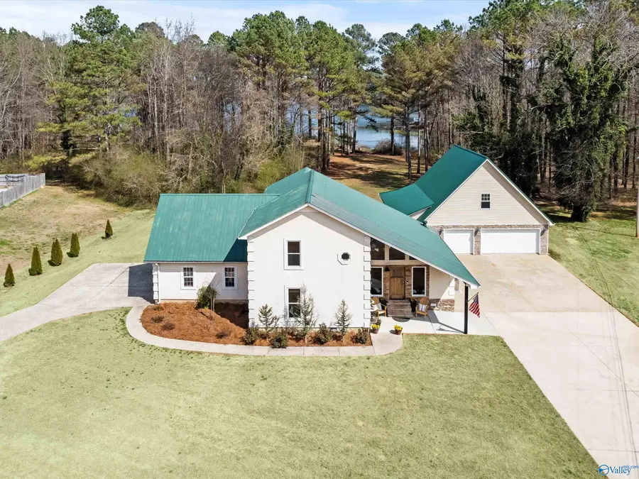120 Preston Cove Road, Scottsboro, AL 35769 - #3