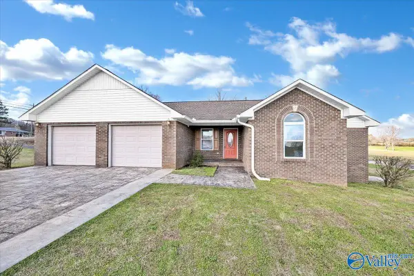 17 Maple Drive, Blountsville, AL 35031