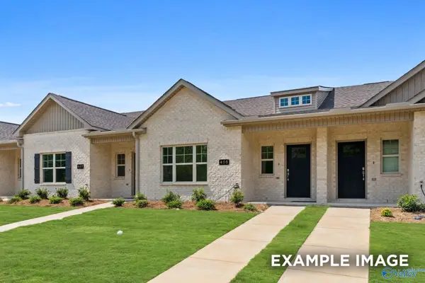 402 Clyde Lane, Hartselle, AL 35640