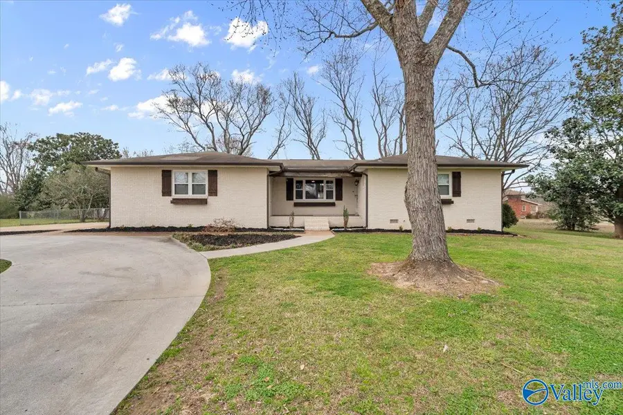 1903 County Park Road, Scottsboro, AL 35769 - #2