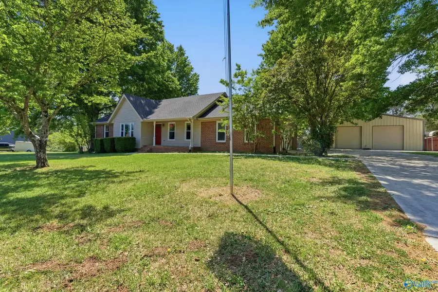 104 Hilaryleigh Drive, New Market, AL 35761 - #2