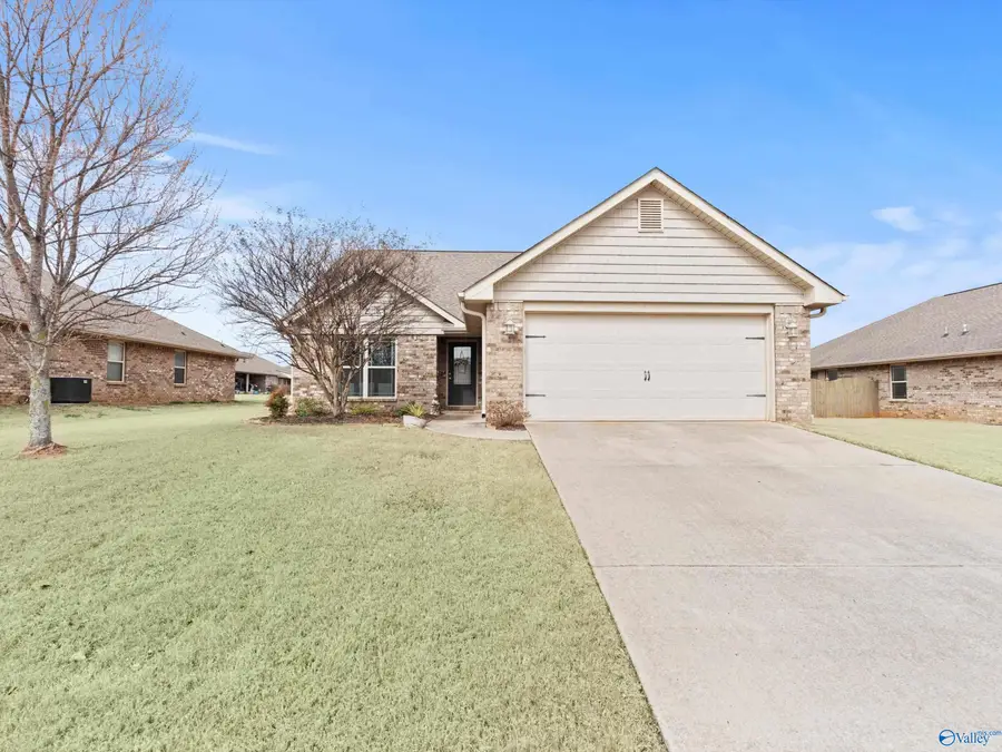 134 Kenton Lane, Madison, AL 35756 - #2