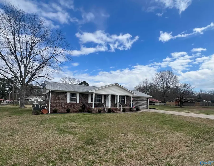 401 Woodley Terrace, Boaz, AL 35957 - #3