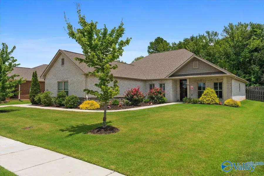 7028 Regency Lane, Gurley, AL 35748 - #2