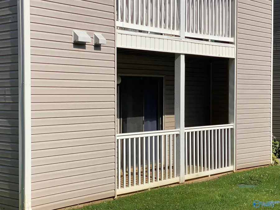 6642 Willow Pointe Drive Nw #A, Huntsville, AL 35806 - #2