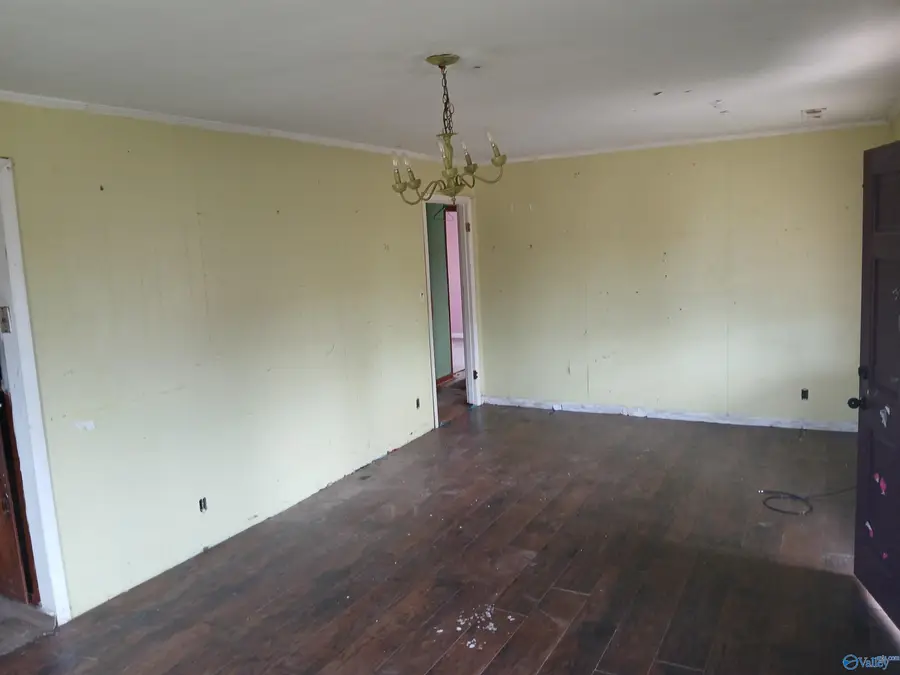 6597 County Road 170, Trinity, AL 35673 - #2