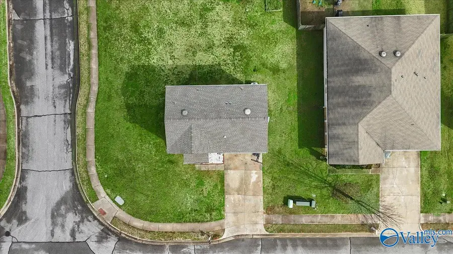 301 Kenneth Boulevard Nw, Madison, AL 35757 - #3