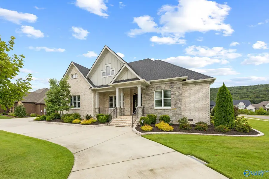 74 Mcmullen Lane, Gurley, AL 35748 - #2