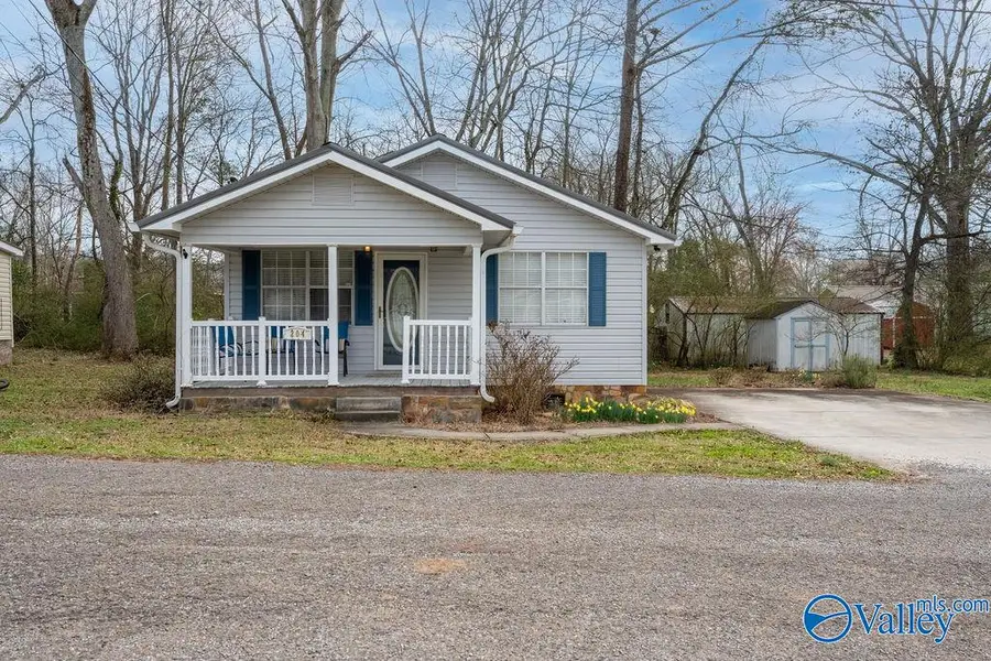 204 Yarbrough Lane, Scottsboro, AL 35768 - #2