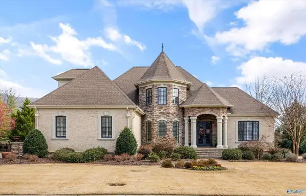 2 Mcmullen Lane, Gurley, AL 35748