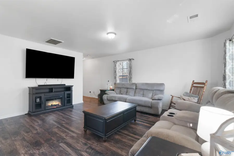 311 Jacks Road, New Market, AL 35761 - #3