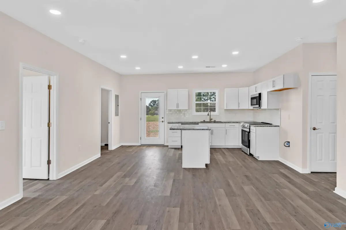 146 Green Road, New Market, AL 35761 - #1