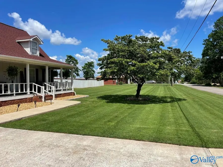 105 Kristen Lane, Hazel Green, AL 35750 - #2