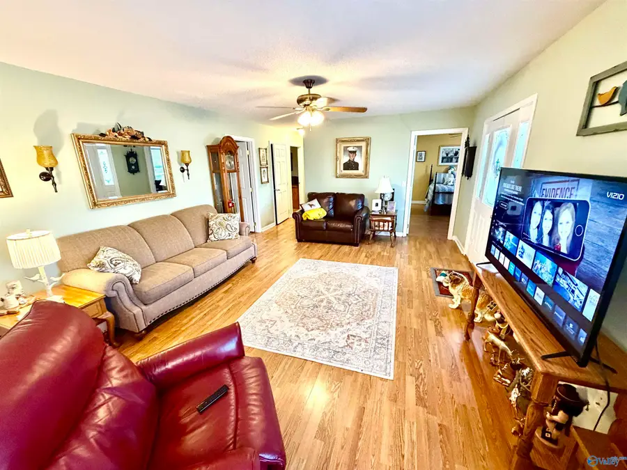 112 Dylan Circle, Boaz, AL 35957 - #2