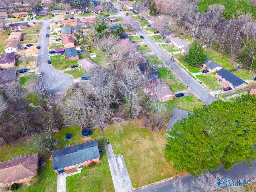 4717 Lumary Drive Nw, Huntsville, AL 35810 - #2