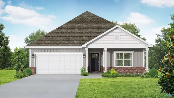 121 Berry Cove Avenue, New Market, AL 35761