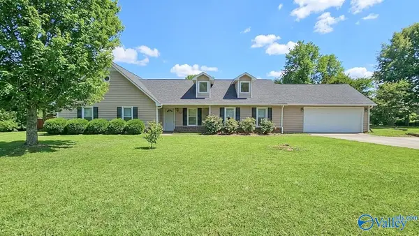 102 Cedarmont Circle, Harvest, AL 35749