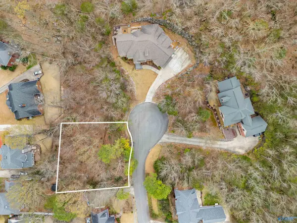 1235 Shadow Ridge Drive Se, Huntsville, AL 35803