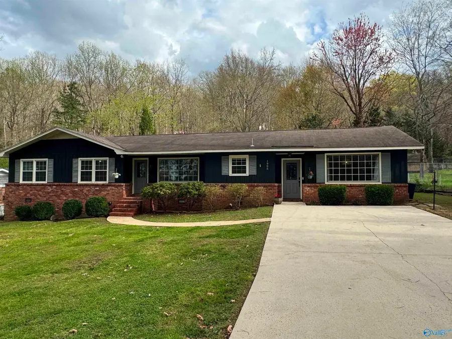 1905 Wyeth Drive, Guntersville, AL 35976 - #3