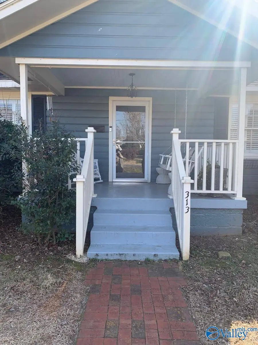313 Thornton Avenue Sw, Huntsville, AL 35801 - #2