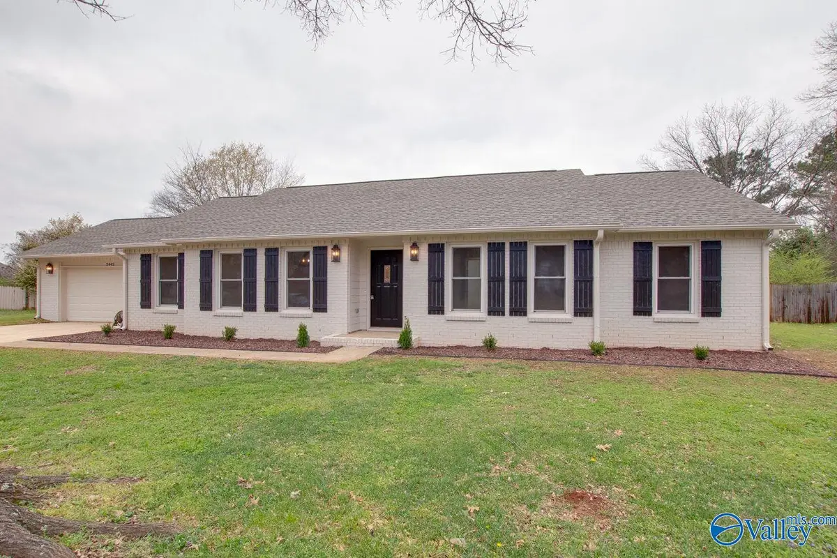 2042 Rosebury Lane Sw, Huntsville, AL 35803 - #1