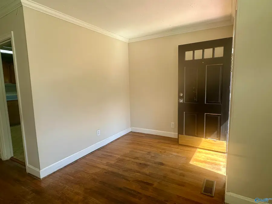 202 Kent Road Sw, Huntsville, AL 35801 - #2