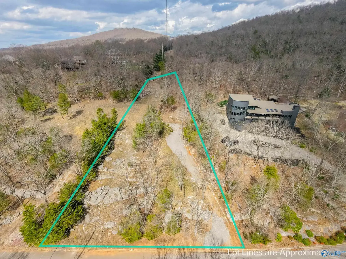 1611 Chandler Road Se, Huntsville, AL 35801 - #1