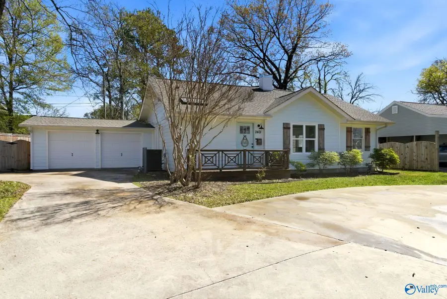 2401 Bonita Drive Sw, Huntsville, AL 35801 - #2