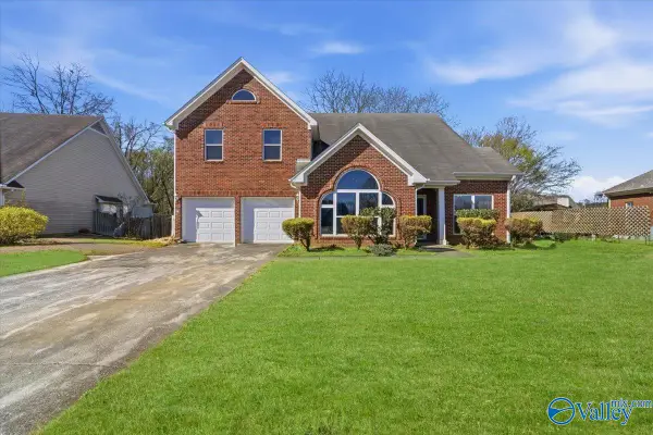 102 Bluejay Court, Huntsville, AL 35824