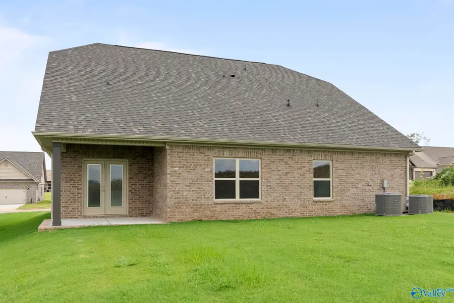 190 Pennington Avenue, Huntsville, AL 35811 - #3