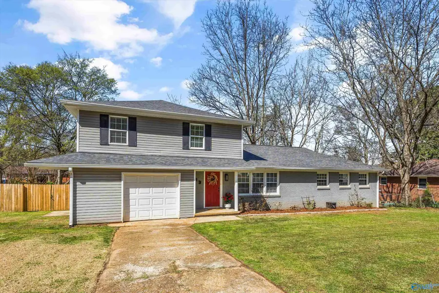 713 Stanhope Drive, Huntsville, AL 35801 - #2