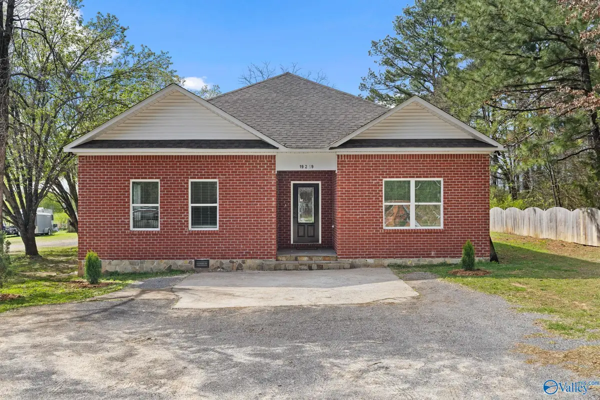 19259 Runway Street, Athens, AL 35614 - #1