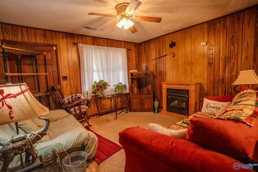 400 Lois Street, Moulton, AL 35650 - #3