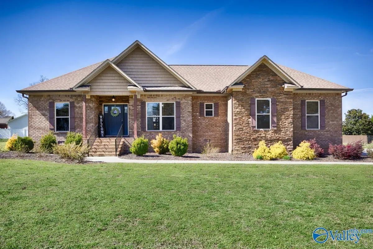 49 Dorchester Street, Albertville, AL 35951 - #1