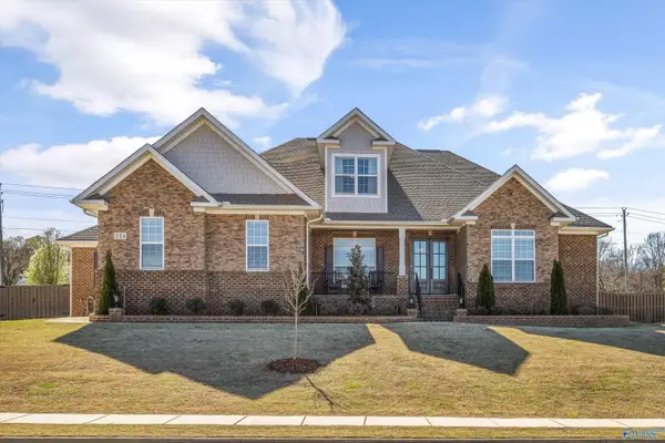 324 Merrydale Drive, Huntsville, AL 35811