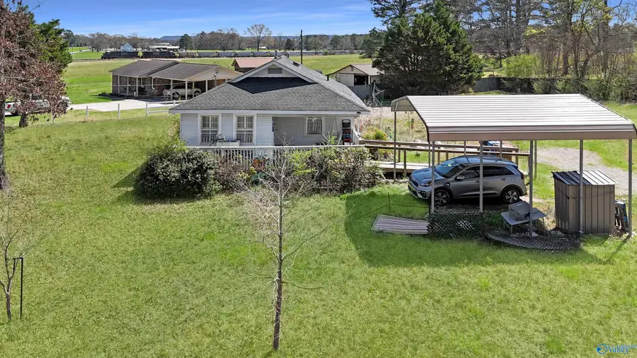 1800 Railroad Street Sw, Hartselle, AL 35640 - #2