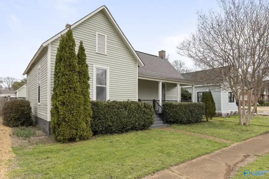 809 Ward Avenue Ne, Huntsville, AL 35801 - #2