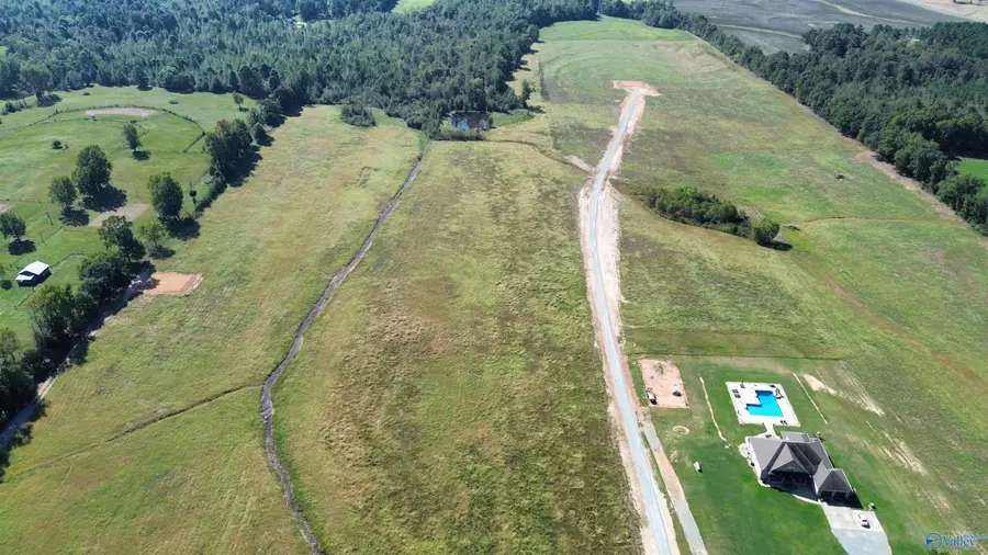 15414 Quinn Road, Athens, AL 35611 - #2