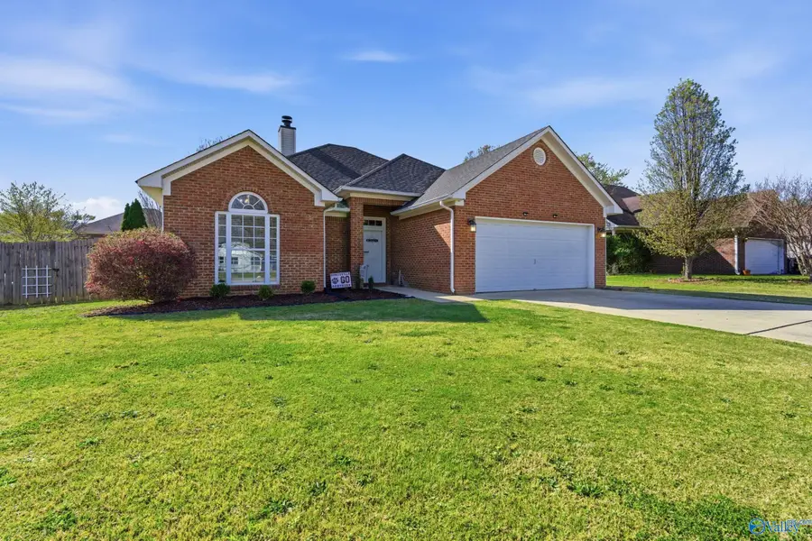 608 Wade Road Se, Owens Cross Roads, AL 35763 - #2