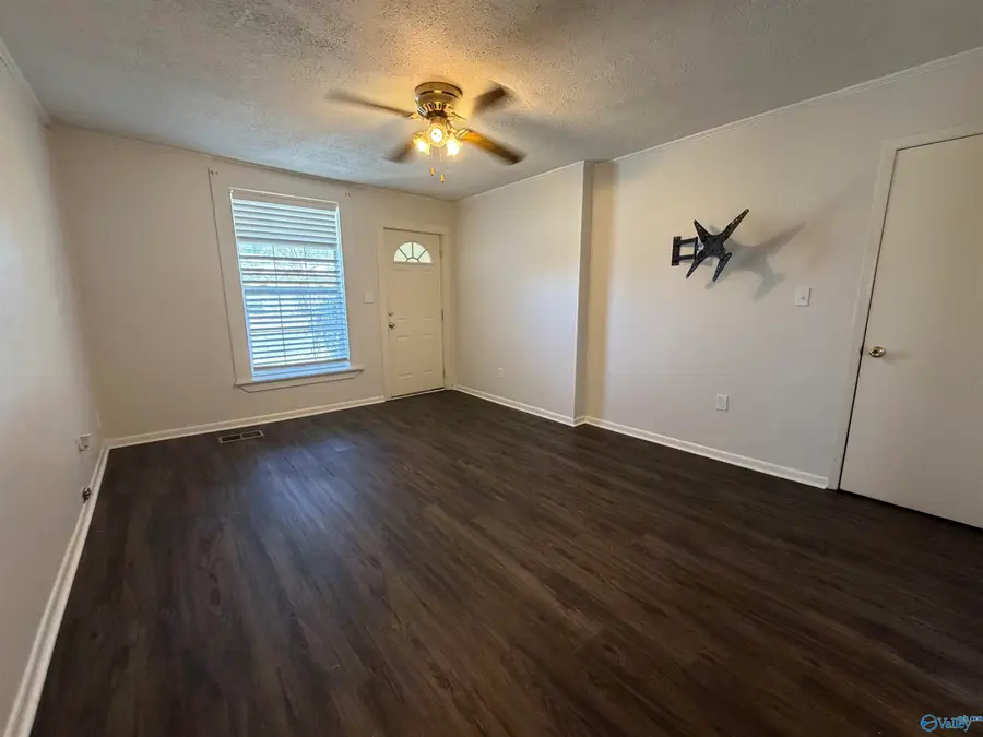 602 Beirne Avenue, Huntsville, AL 35801 - #3