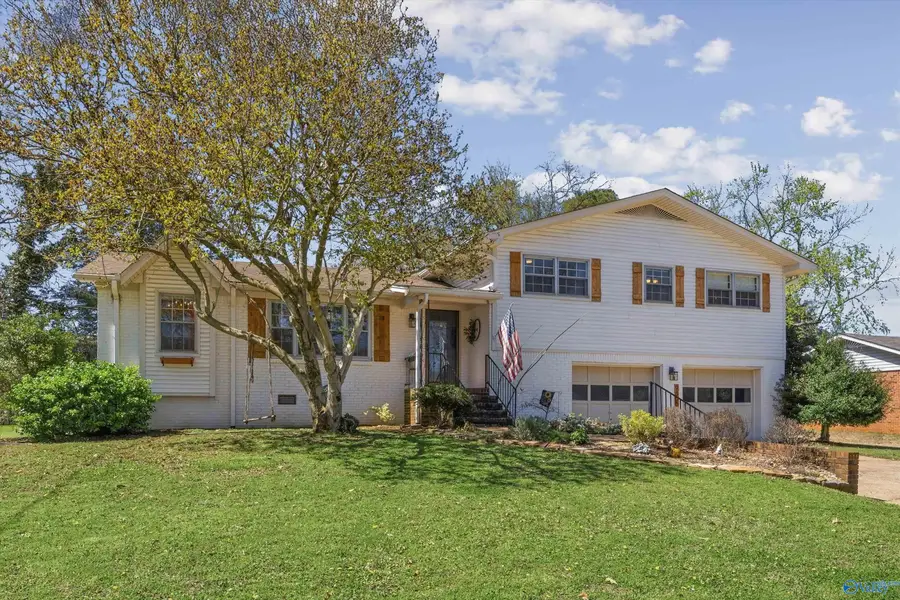 9800 Dolphin Drive, Huntsville, AL 35802 - #3