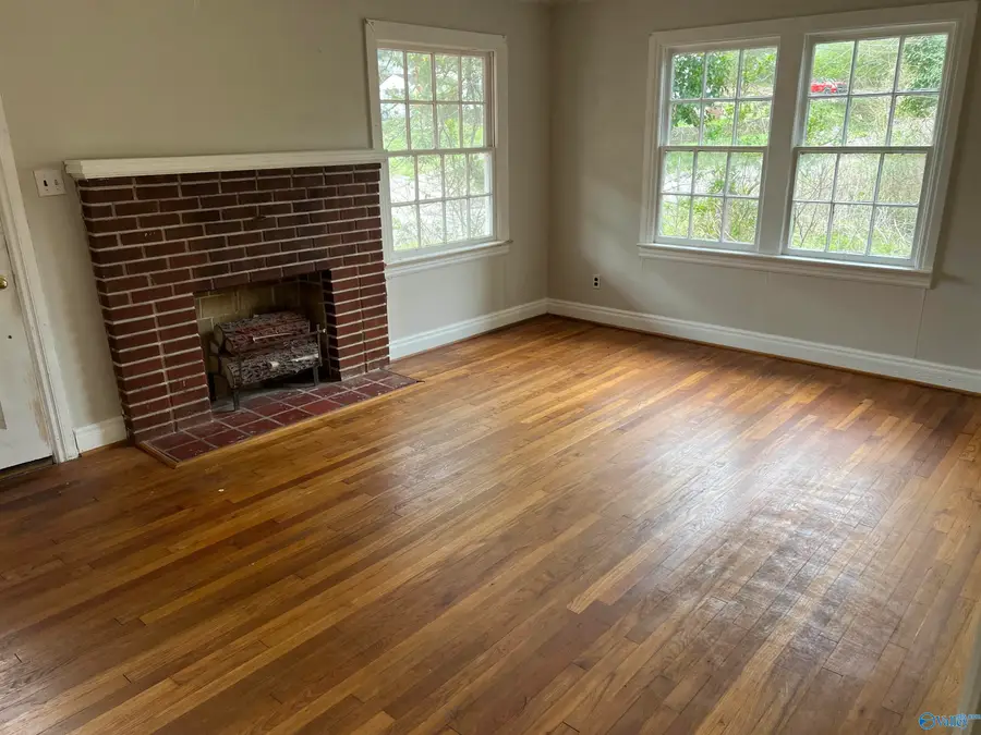 202 Dogwood Drive, Attalla, AL 35954 - #3