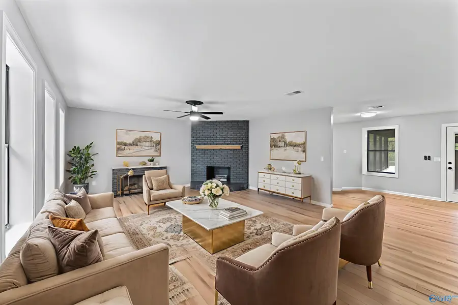 51 W Aqua Vista Drive, Gadsden, AL 35901 - #3