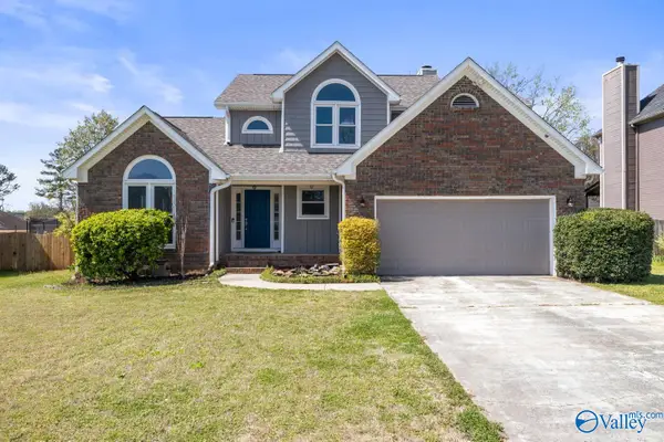 102 Claytor Lane, Madison, AL 35758