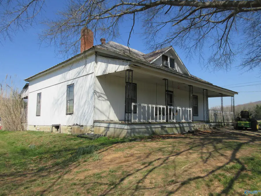 8 County Road 145, Scottsboro, AL 35768 - #2