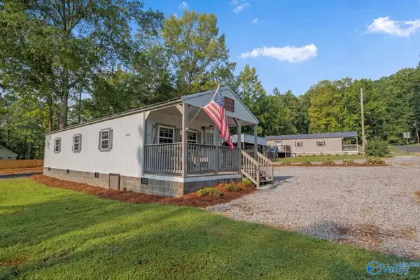 355 Whitaker Drive, Grant, AL 35747