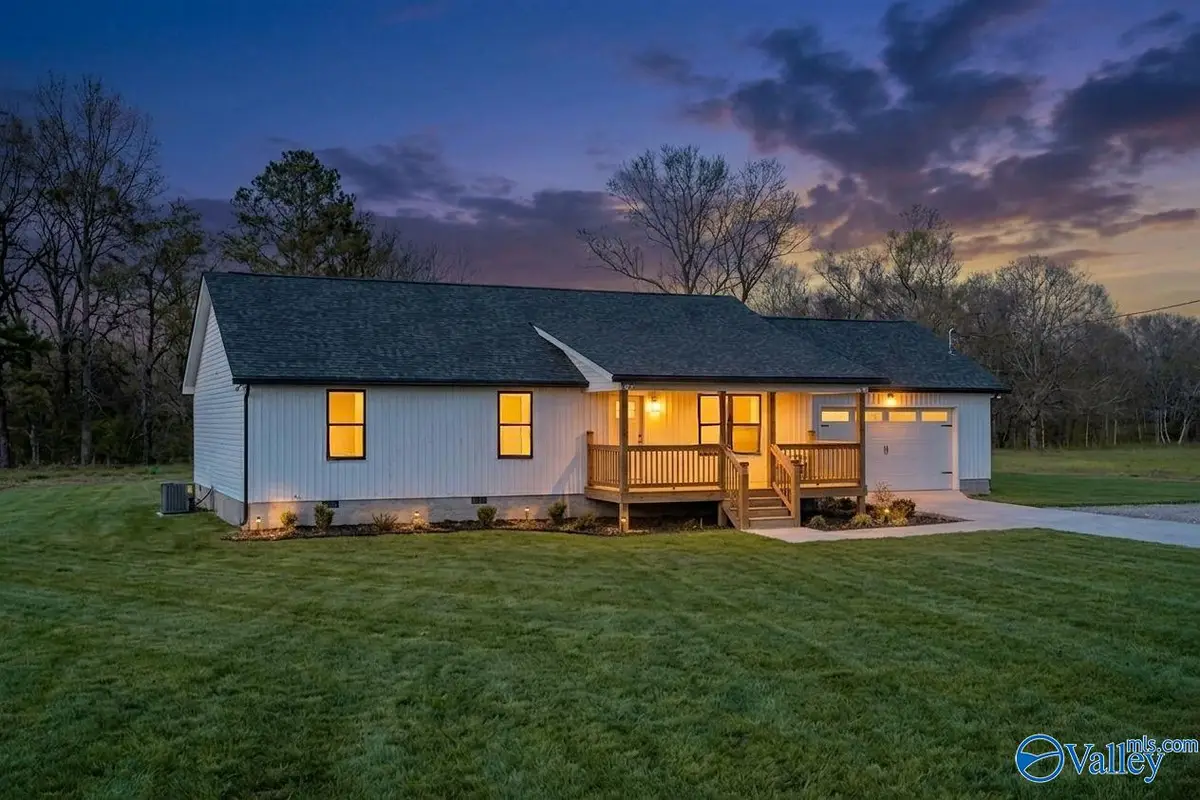 2308 County Road 24, Crossville, AL 35962 - #1