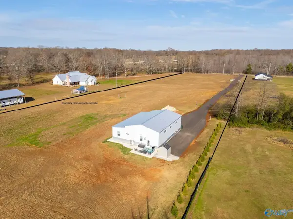 500 Phillips Road, Hazel Green, AL 35750